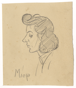 39719 Portret van een jonge vrouw, genaamd Miep, een van de medewerkers van een uitdeelpost in Utrecht. Borstbeeld ...